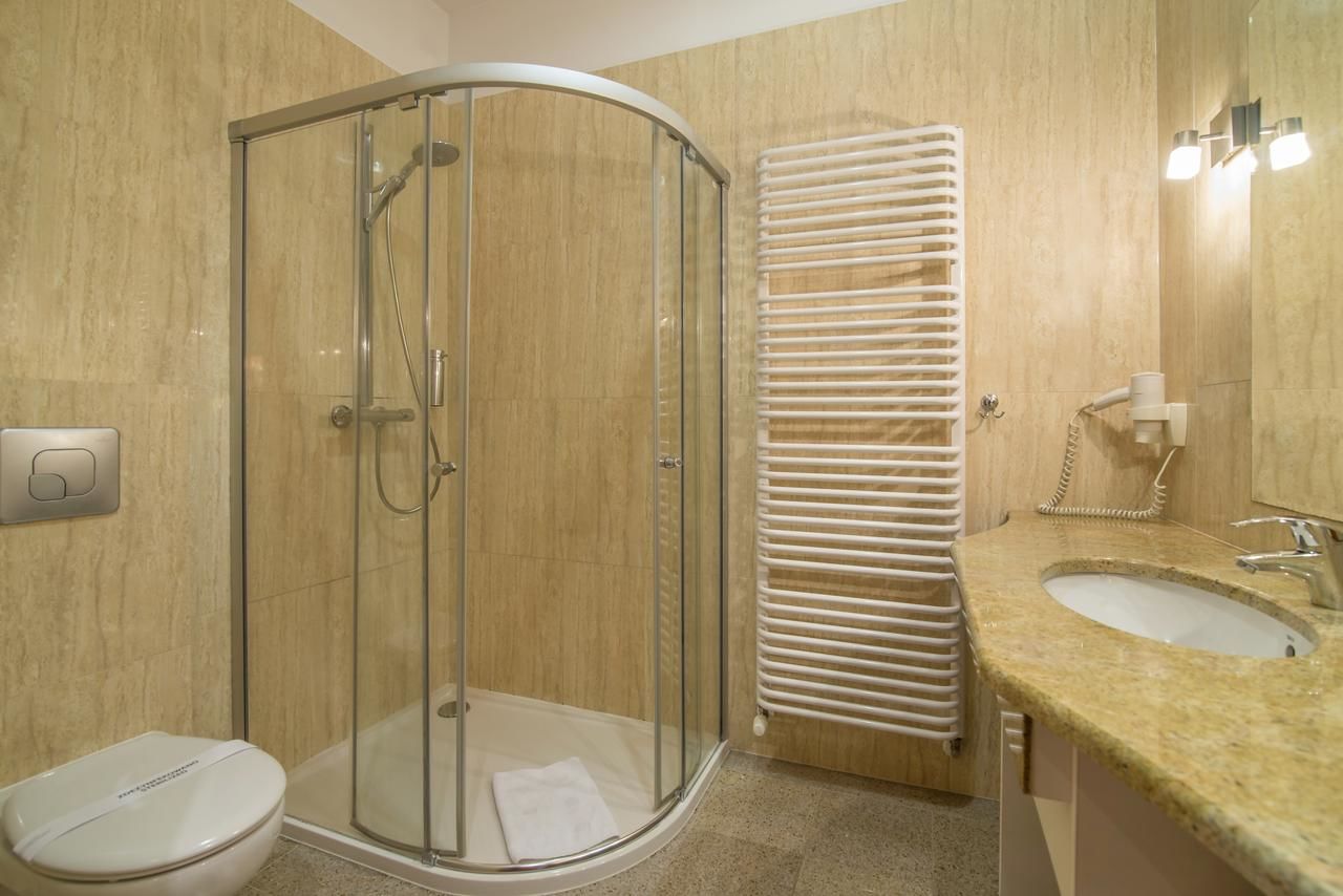 Отель Hotel Masuria Лукта-21