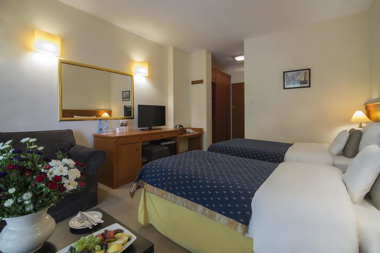 Отель Hotel Masuria Лукта-28
