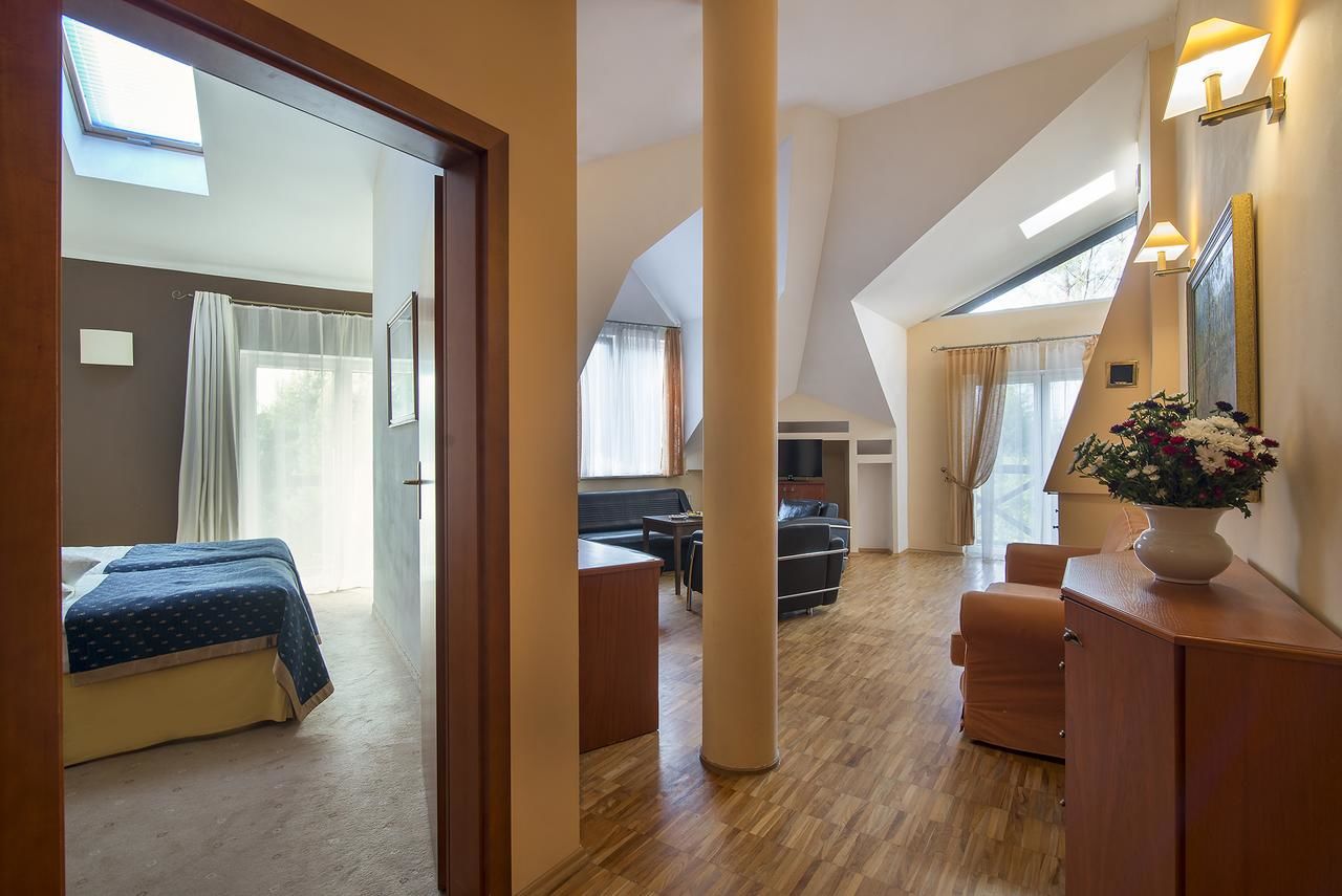 Отель Hotel Masuria Лукта-31